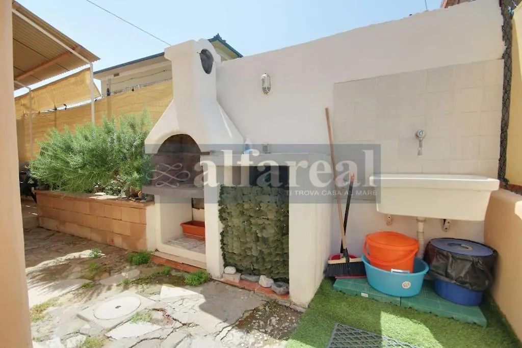 Rosmarino, Piano Terra A Soli 150 Metri Dal Mare! By Alfareal Castiglione della Pescaia 0*,