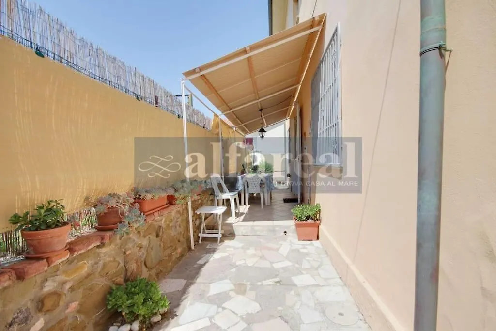 Apartment Rosmarino, Piano Terra A Soli 150 Metri Dal Mare! By Alfareal Castiglione della Pescaia Italy